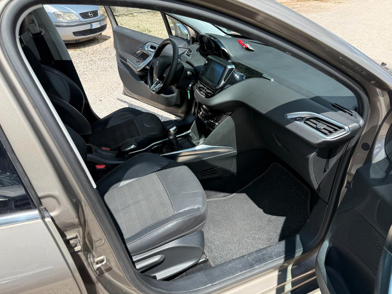 Peugeot 2008 1.6 Hdi 120cv Allure KM 105.000