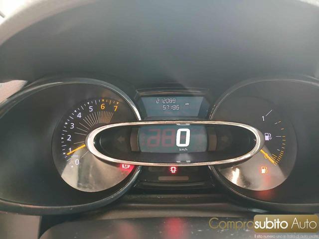 RENAULT Clio 1.2 75CV 5 porte Live
