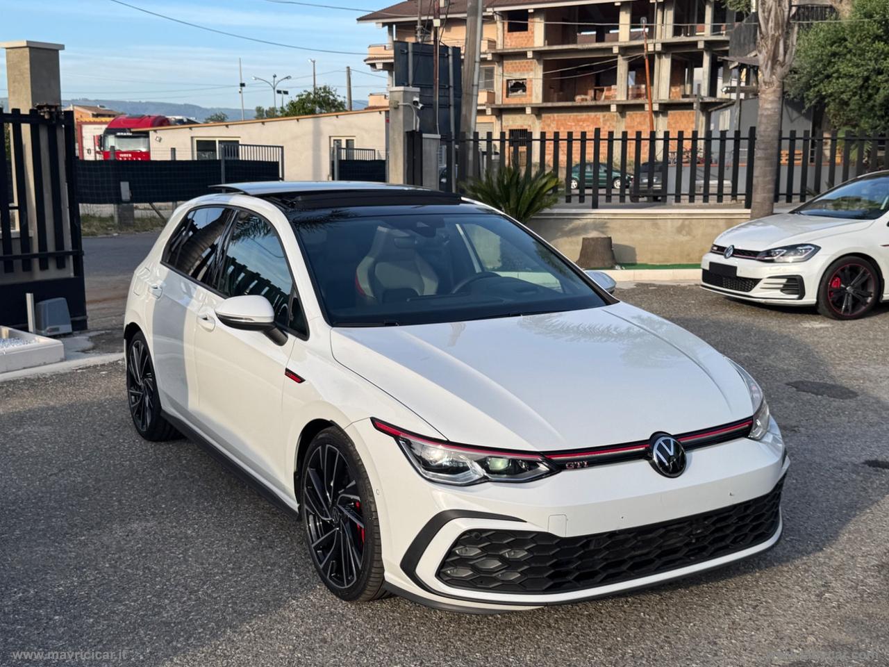 VOLKSWAGEN Golf 2.0 TSI GTI DSG
