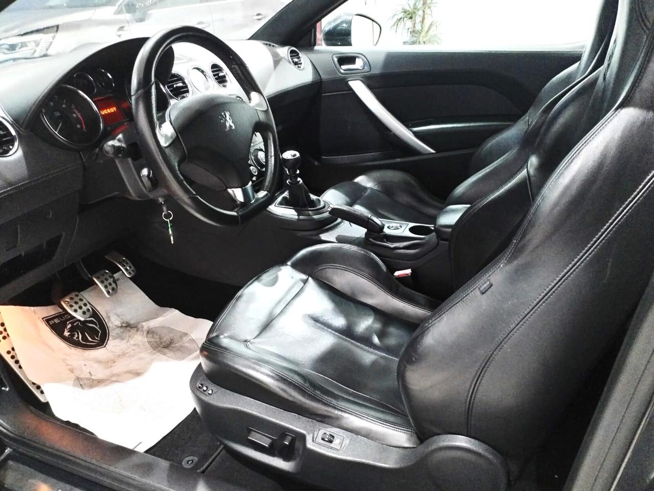 Peugeot RCZ 2.0 HDi 163CV