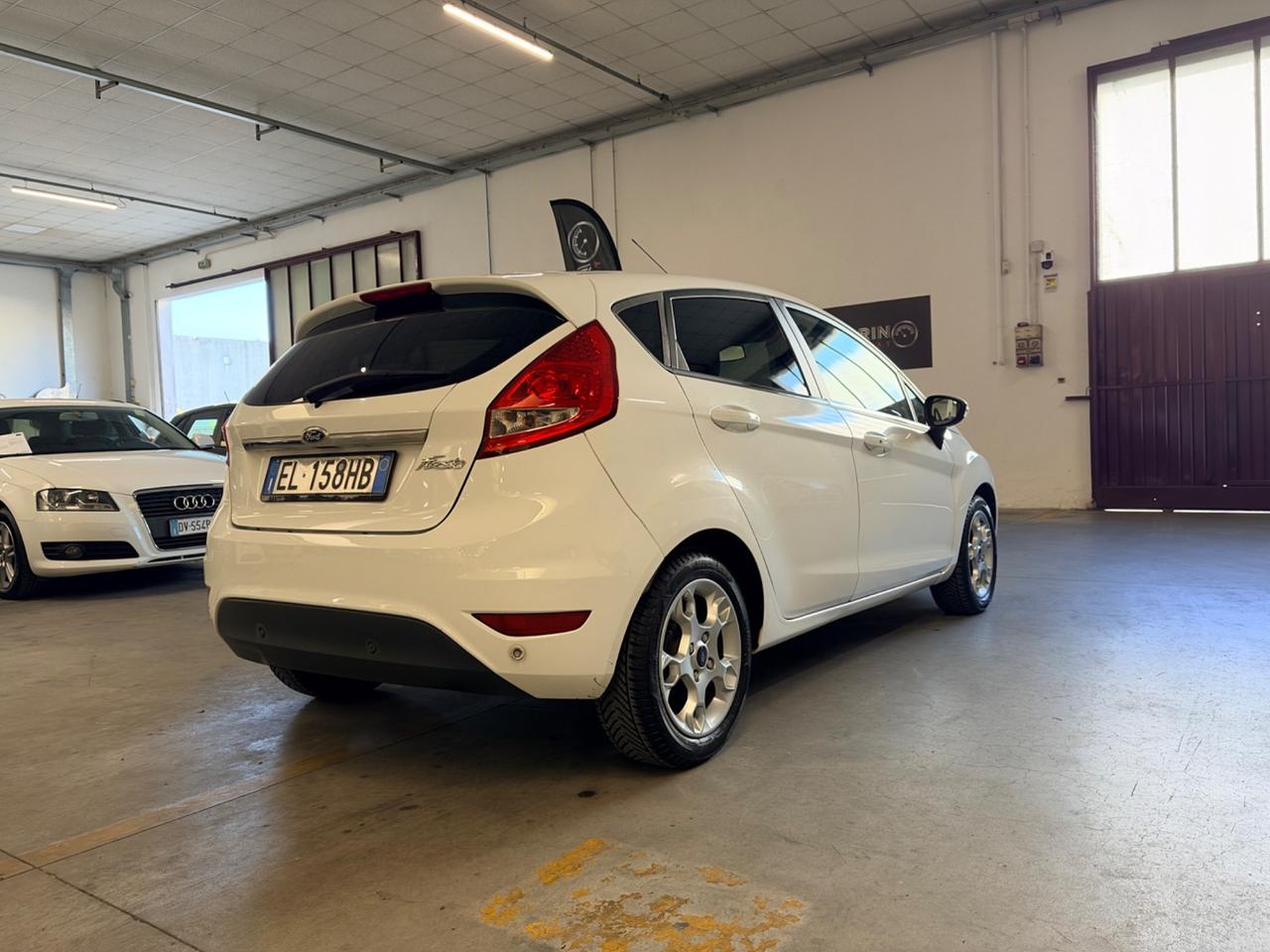 Ford Fiesta 1.4 TDCi 70CV 5 porte Titanium
