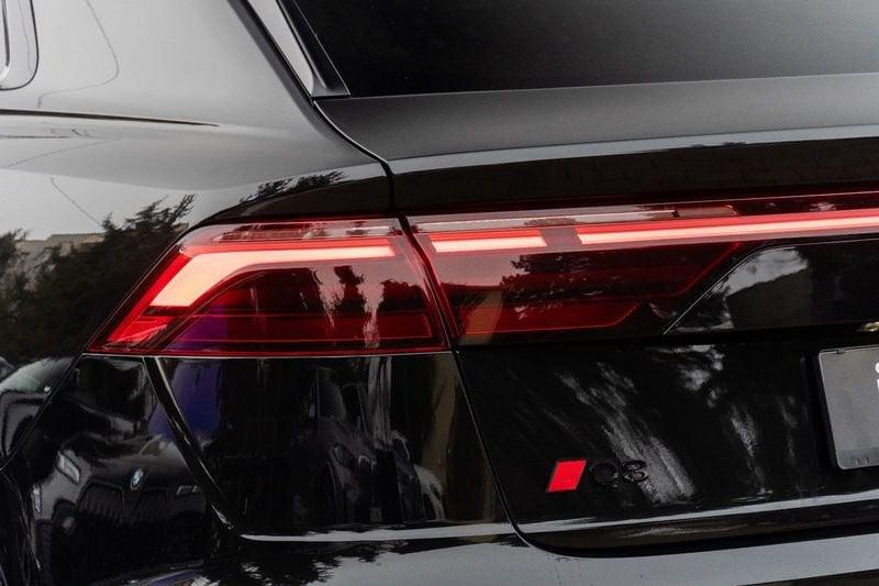 Audi Q8 50 TDI 286 CV quattro tiptronic S line Laser 22" Tetto Camera 360°