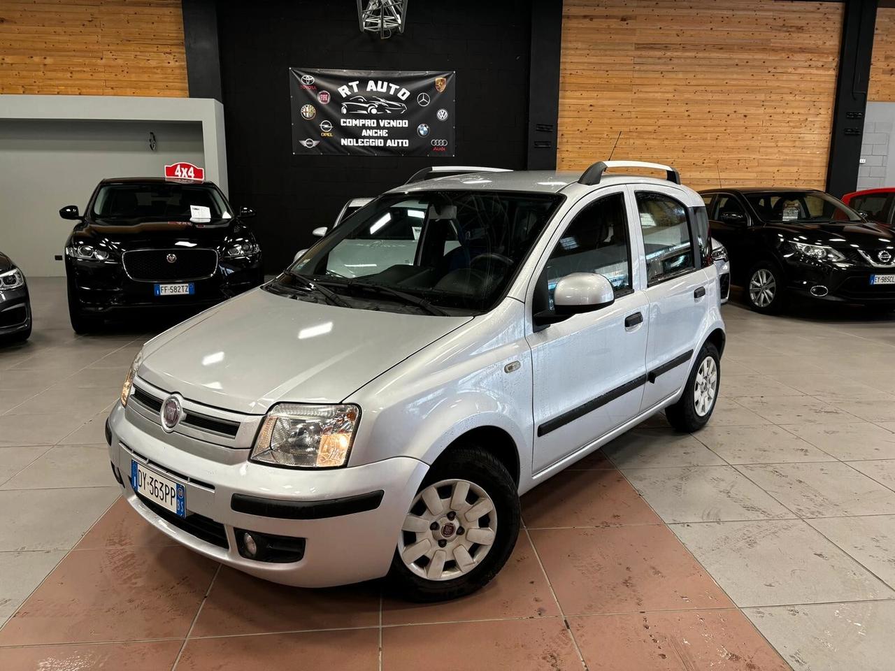 Fiat Panda 1.2 Emotion Dualogic