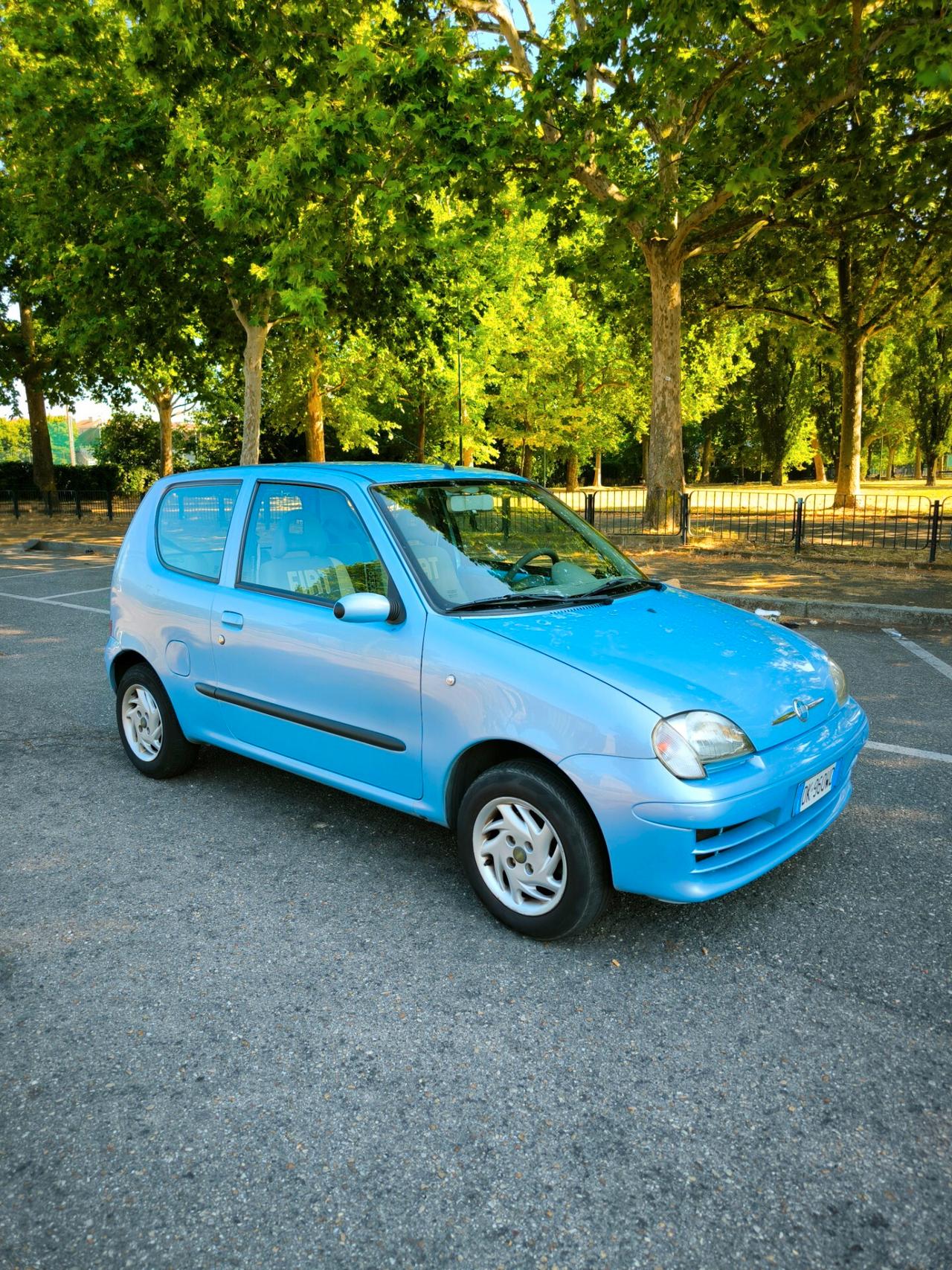 Fiat 600 1.1 50th Anniversary GPL