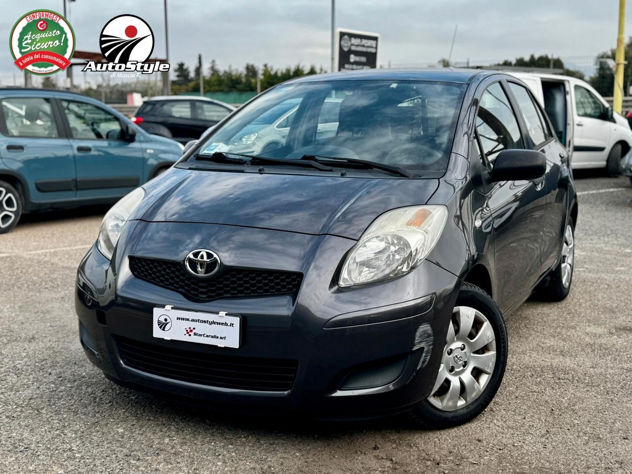 Toyota Yaris 1.0 69 Cv - NEOPATENTATI 2010