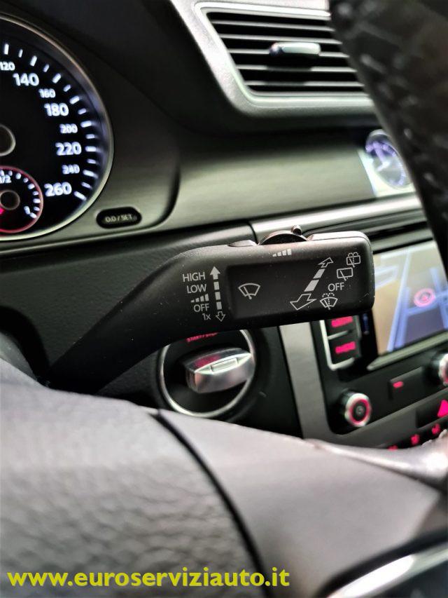 VOLKSWAGEN Passat VARIANT. 1.6 TDI DSG Comfortline