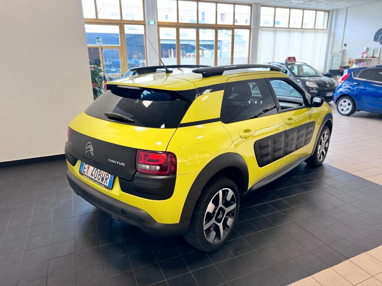 Citroen C4 Cactus PureTech 82 Shine