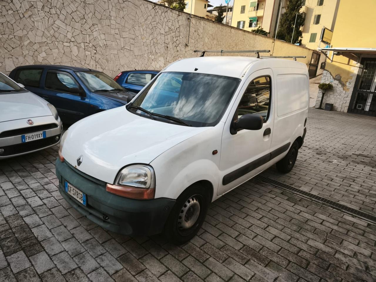 RENAULT KANGOO 1.9 CC DIESEL