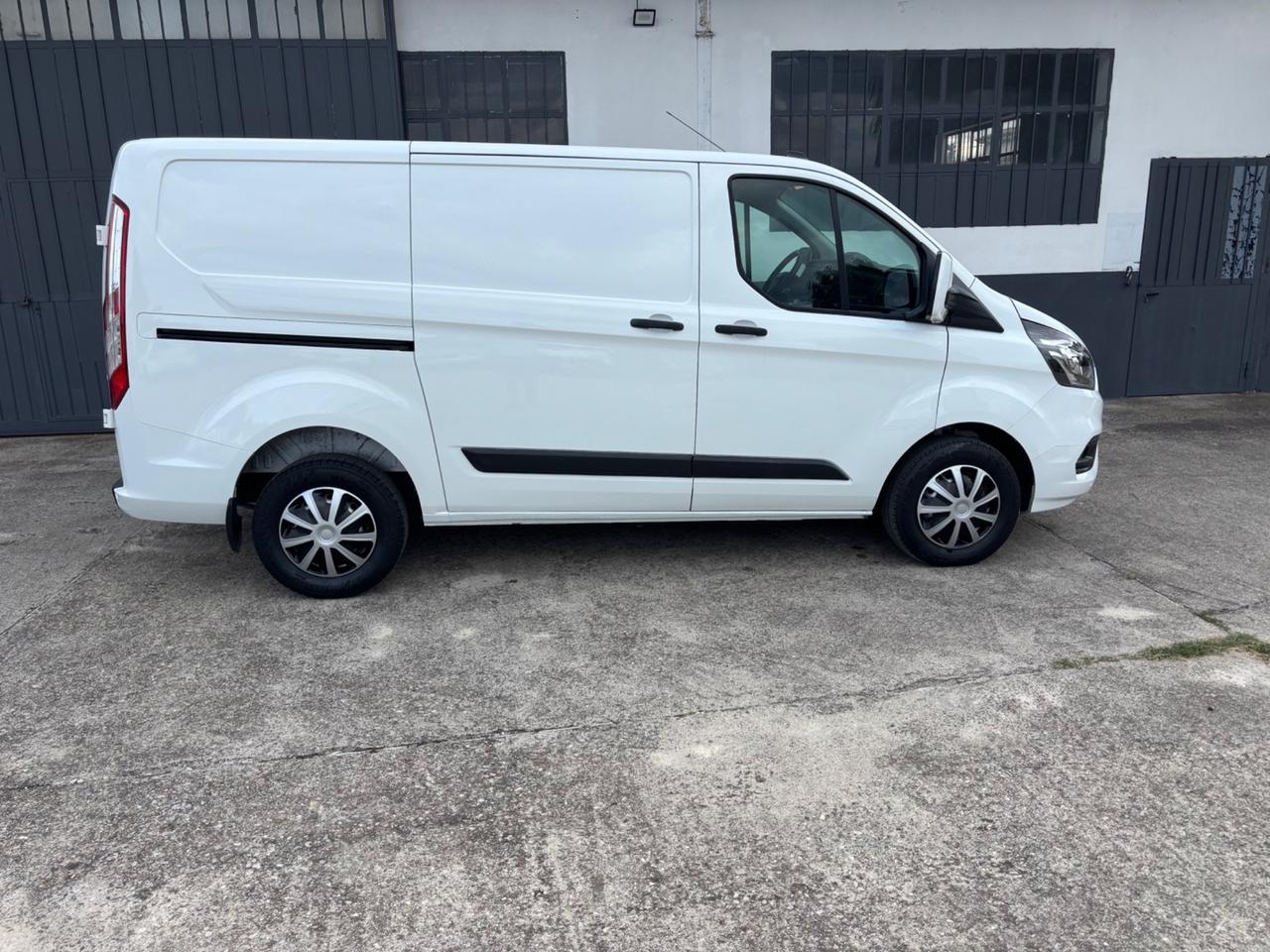 Ford transit 2.0 Diesel - ibrida 2021. Garanzia 12mesi