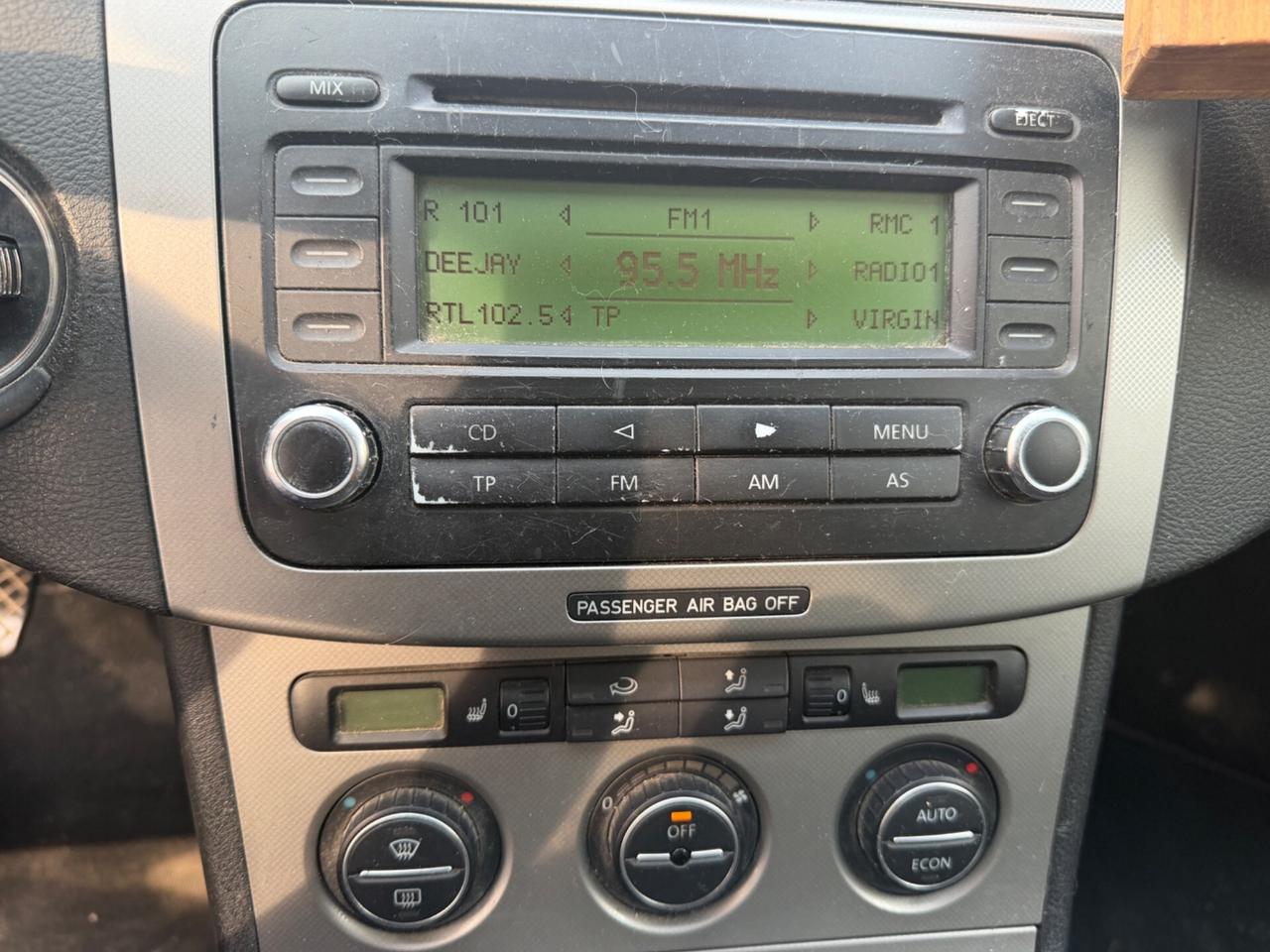 VW PASSAT 2.0TDI GANCIO TRAINO 1800KG