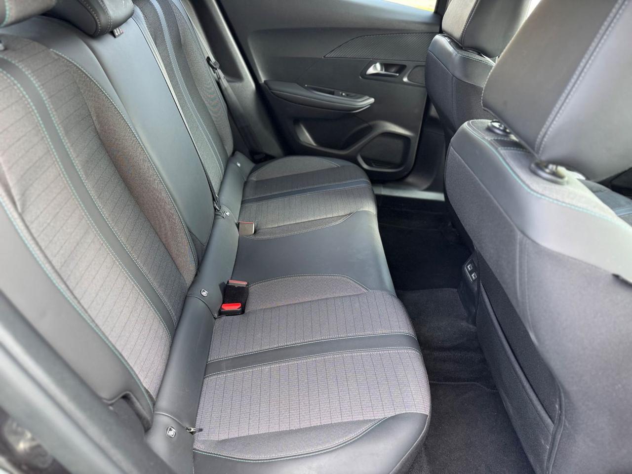 Peugeot 2008 GT Pack 1.2 PureTech 130 #9911