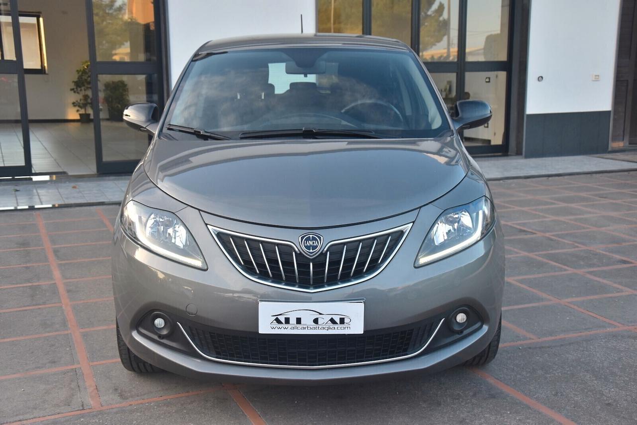Lancia Ypsilon 1.0 Hybrid Gold