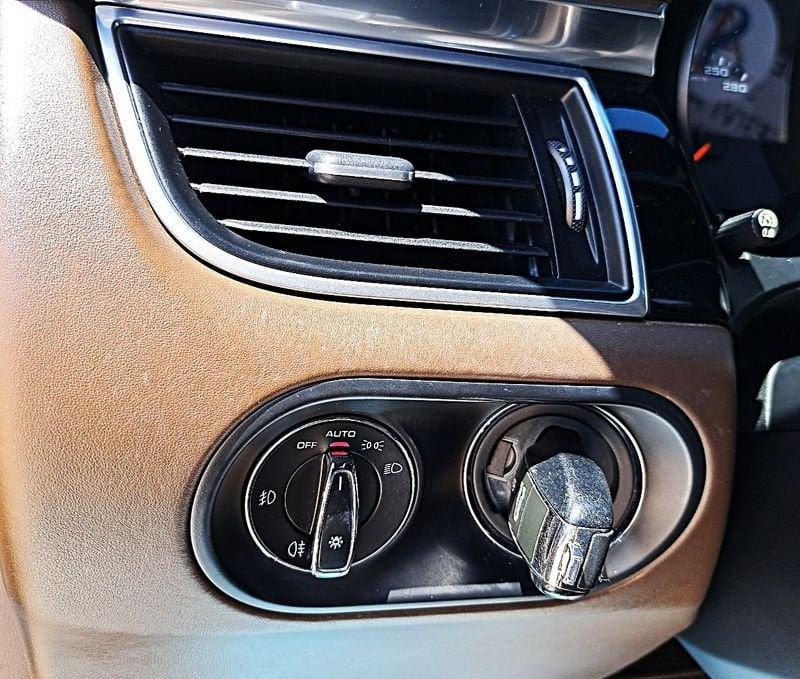 Porsche Macan Macan 3.0d S 250cv pdk my16