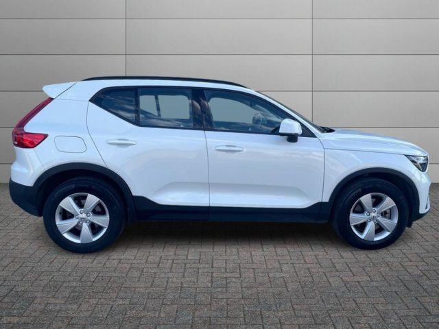 VOLVO XC40 B3 automatico Essential