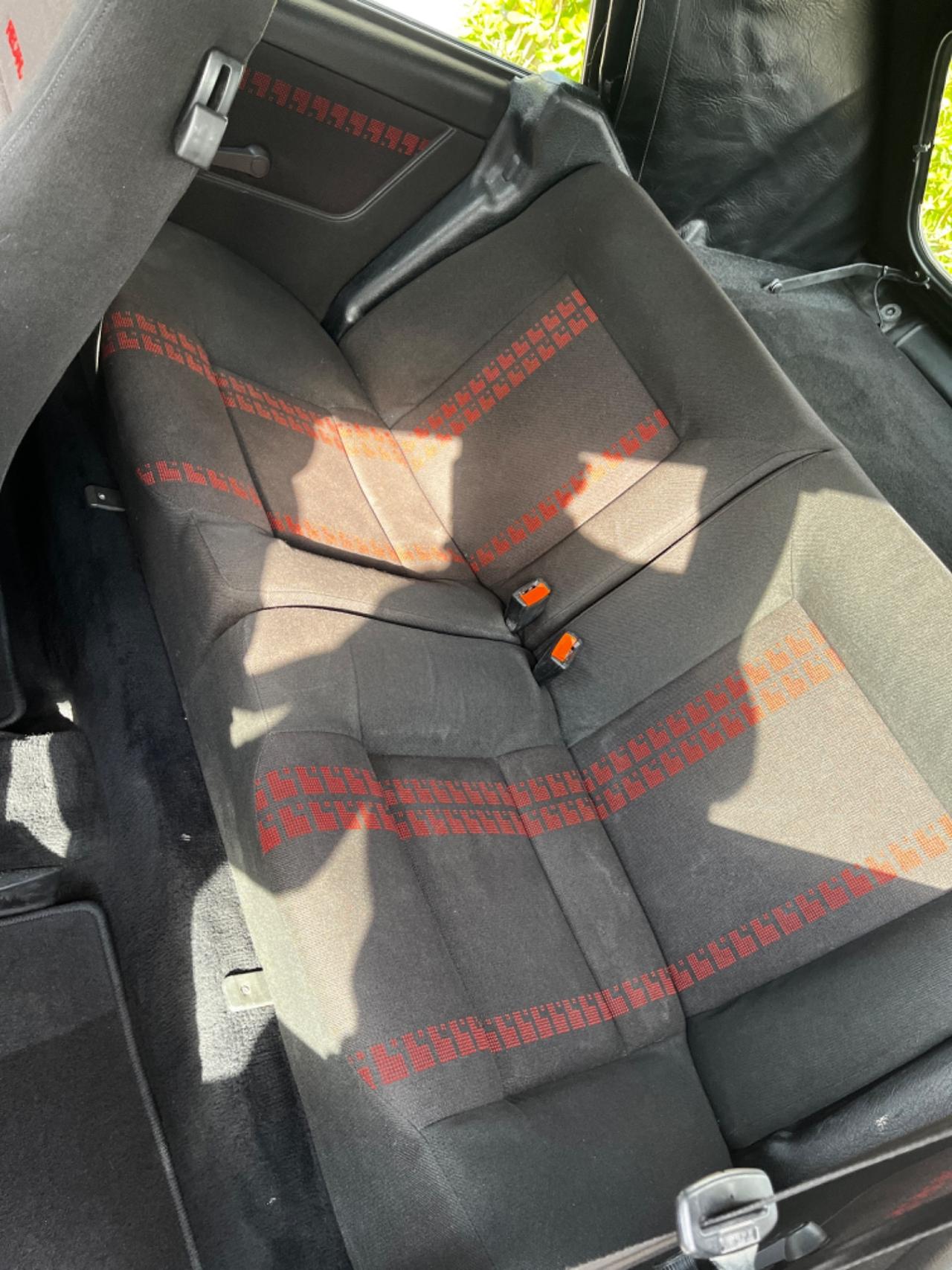 Volkswagen Golf Cabriolet 1800i cat Sport