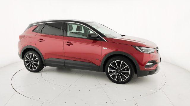 OPEL Grandland X 1.6 Hybrid4 Plug-in aut. AWD