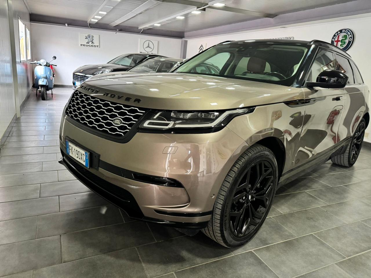 Land Rover Range Velar 3.0 V6 SD6 300 CV SE- TV Posteriori Tagliandi certificati Land - Auto Full