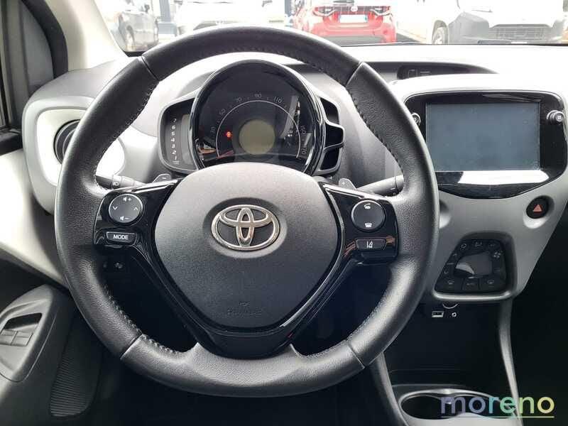 Toyota Aygo 1.0 72 CV x-play m-mt