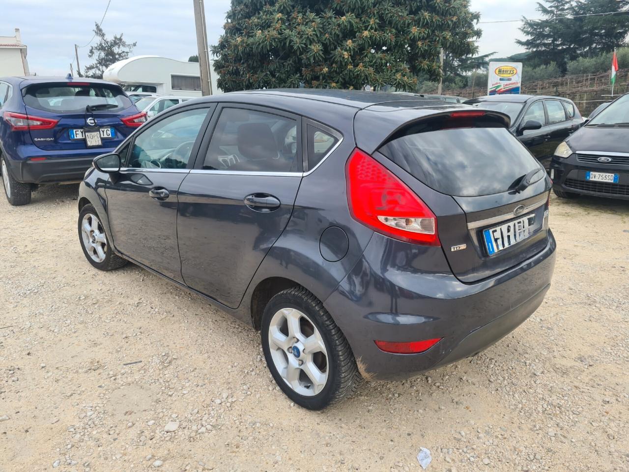 Ford Fiesta 1.4 TDCi 5p. Titanium