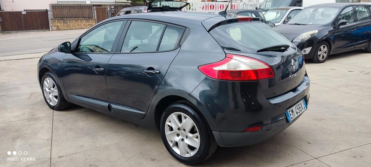 Renault Megane Mégane 1.5 dCi 110CV Wave