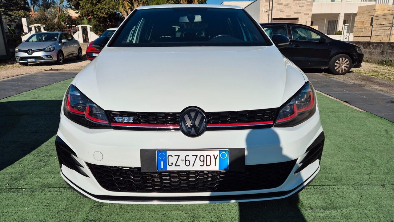Volkswagen Golf GTI Performance 2.0 245 CV TSI 5p. BMT