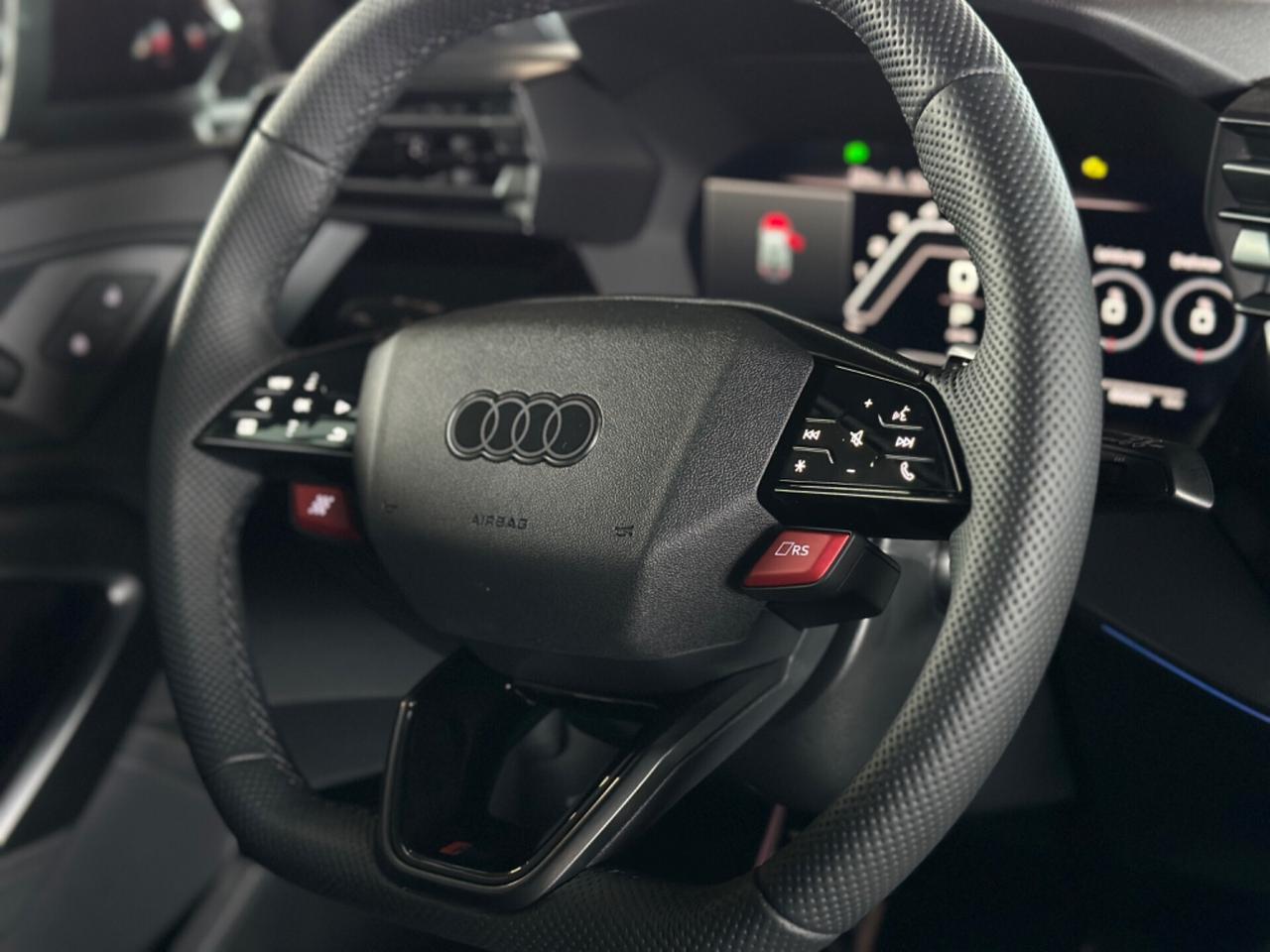 Audi A3 RS 3 SPB TFSI quattro S tronic