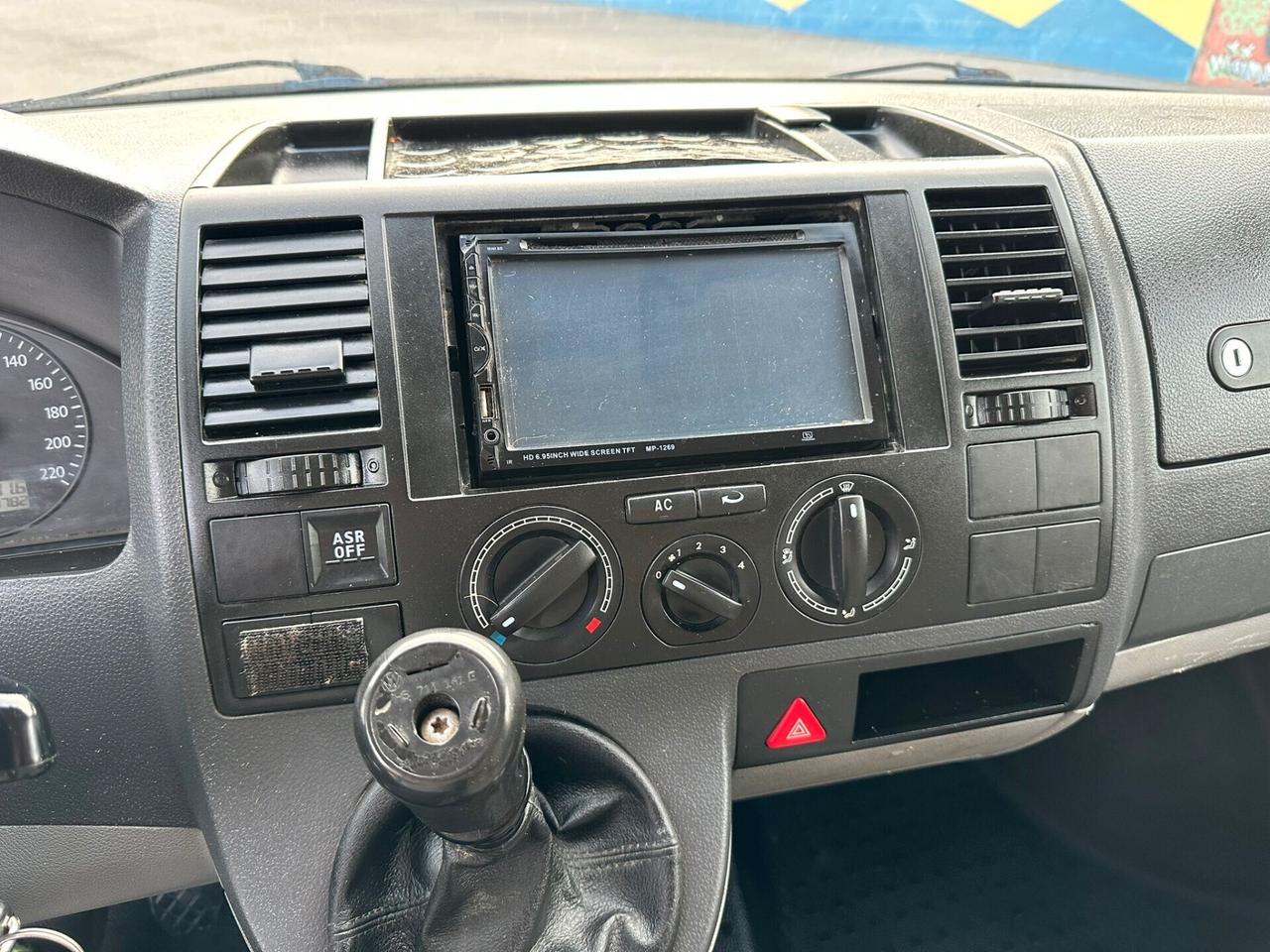 VW TRANSPORTER CON GANCIO TRAINO SUPER PREZZO!