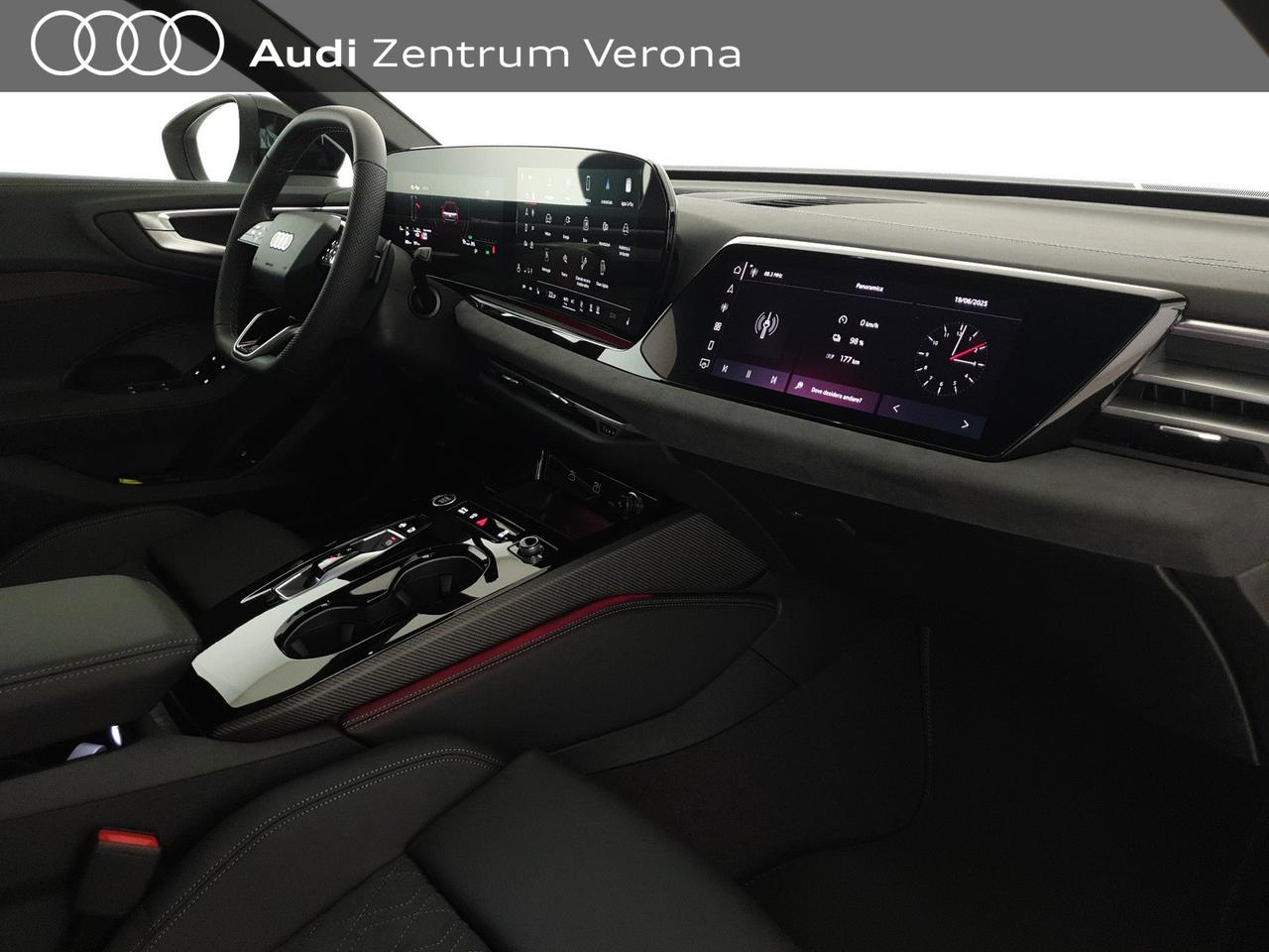 Avant 2.0e-hybrid 299CV quattro Str S line Edition