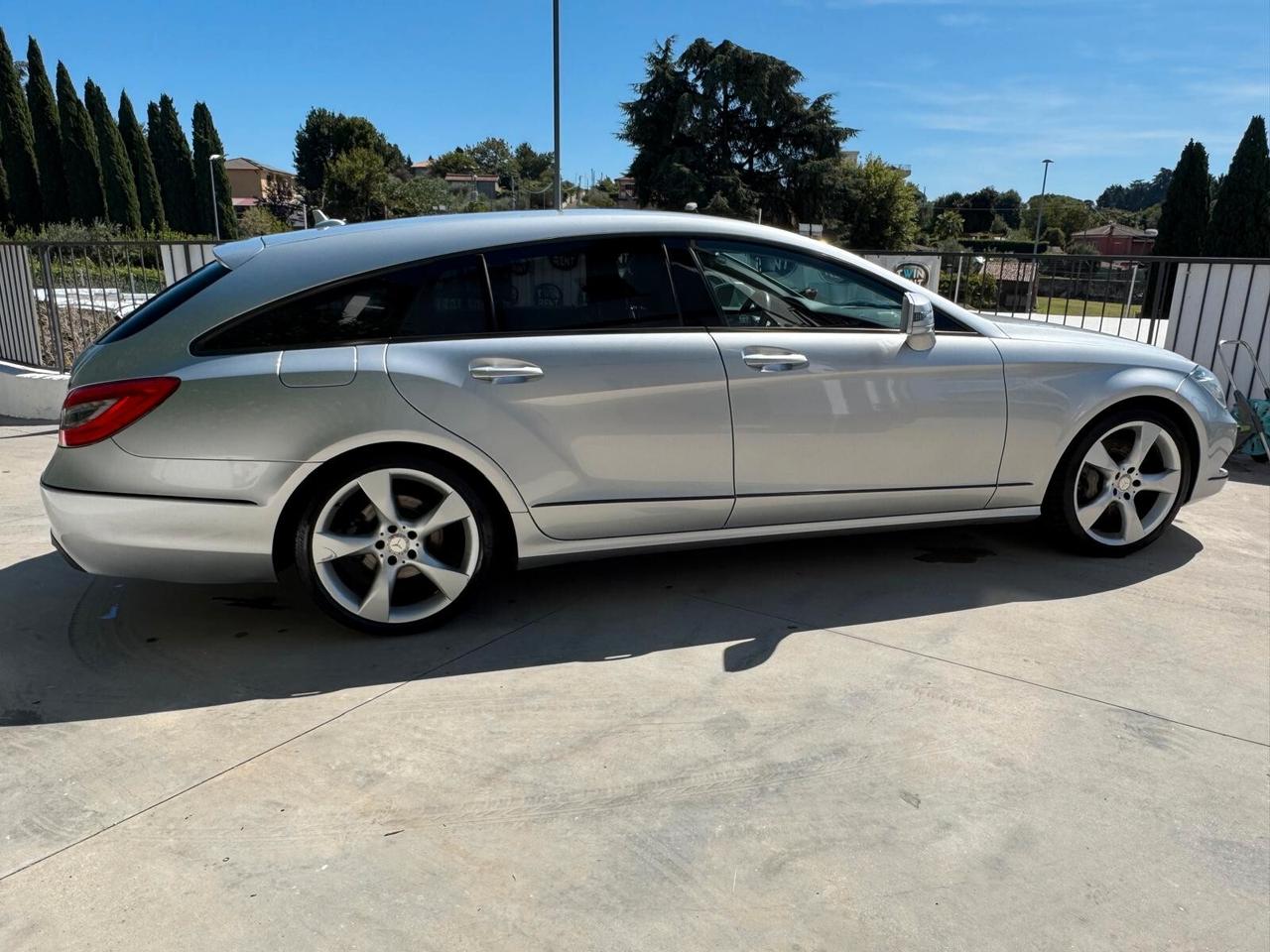 Mercedes-benz CLS 350 CDI SW BlueEFFICIENCY 4Matic