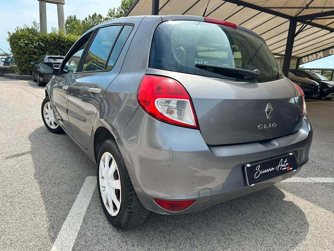 Renault Clio 1.2 16V 5 porte Dynamique