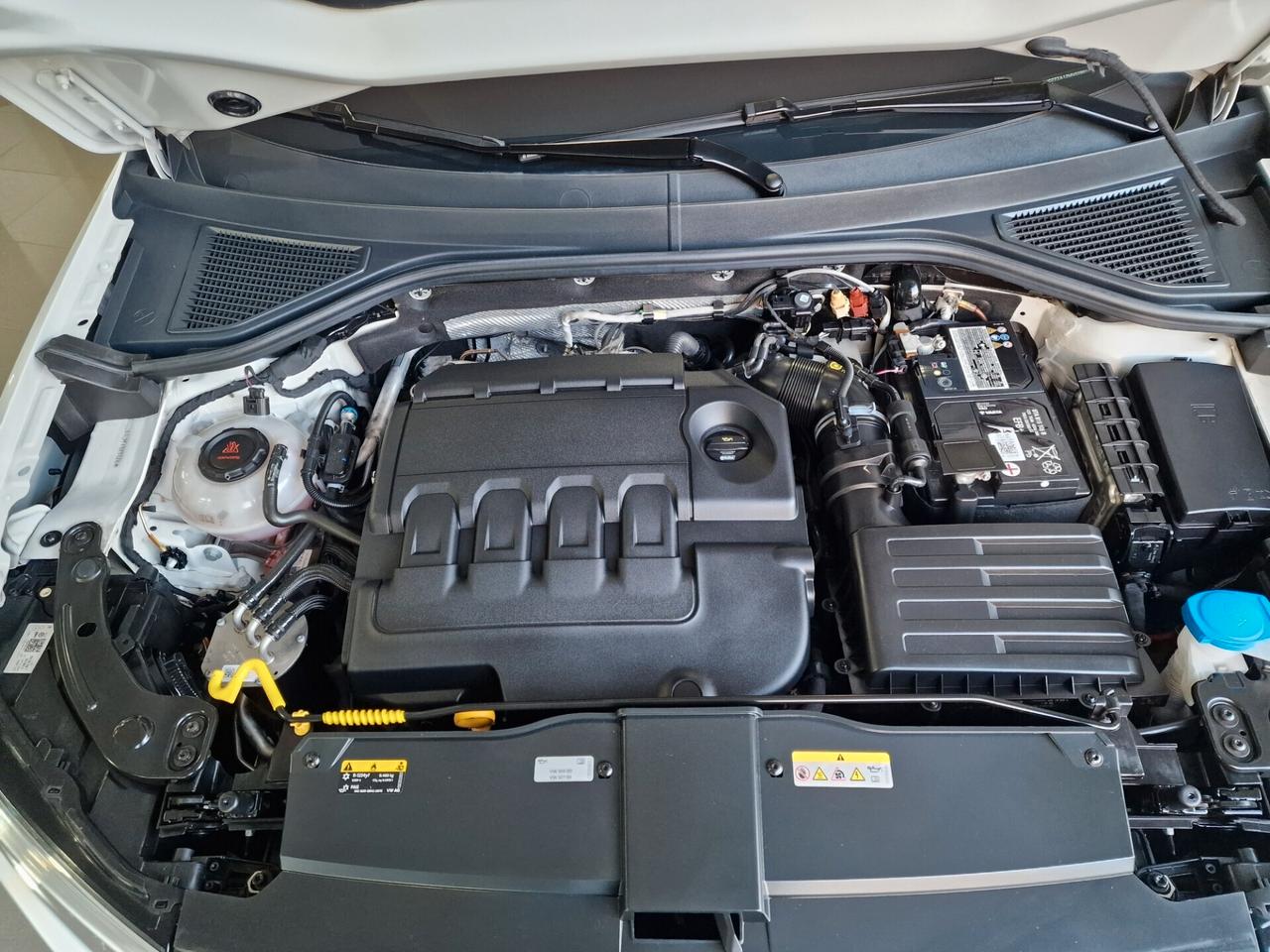 Volkswagen T-Roc 2.0 TDI SCR 150 CV DSG TETTO PANORAMICO