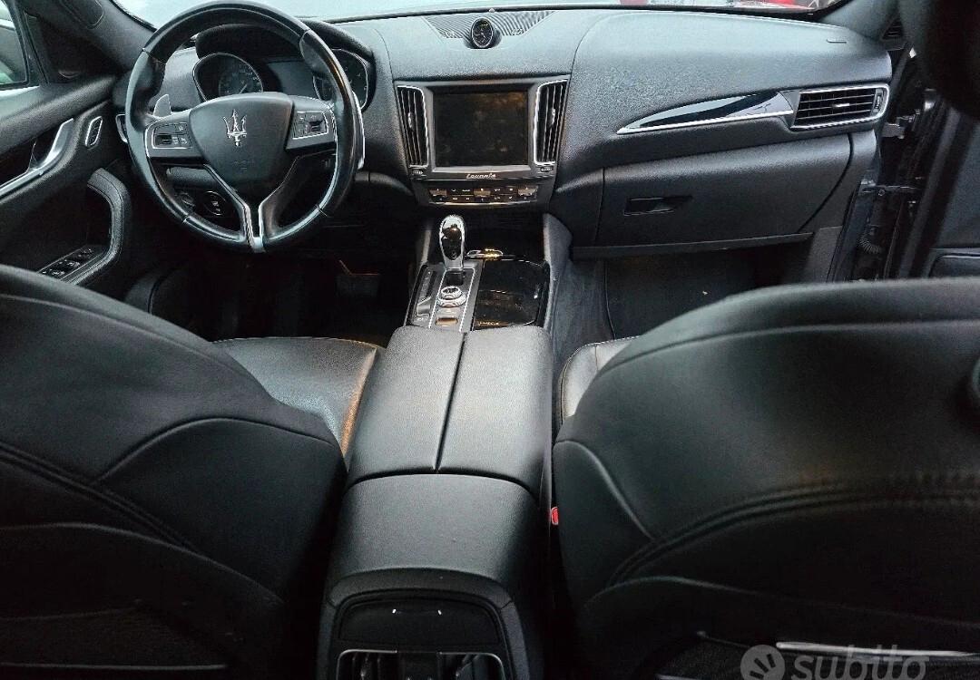 Maserati Levante 3.0 Diesel - Pochi Km