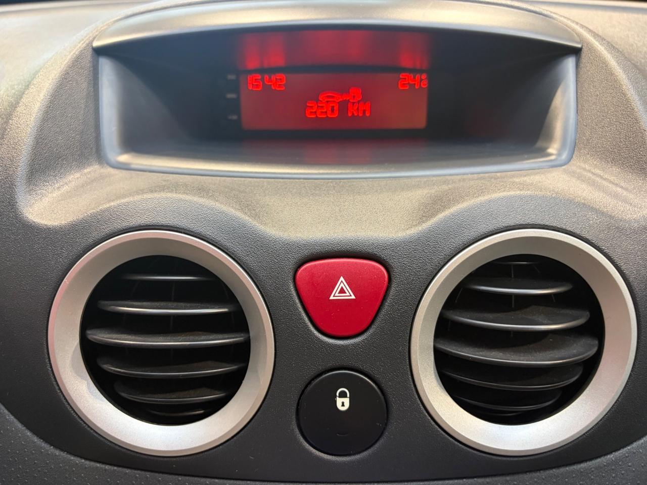 Citroen C3 1.1 Elegance SOLO 45.000 km