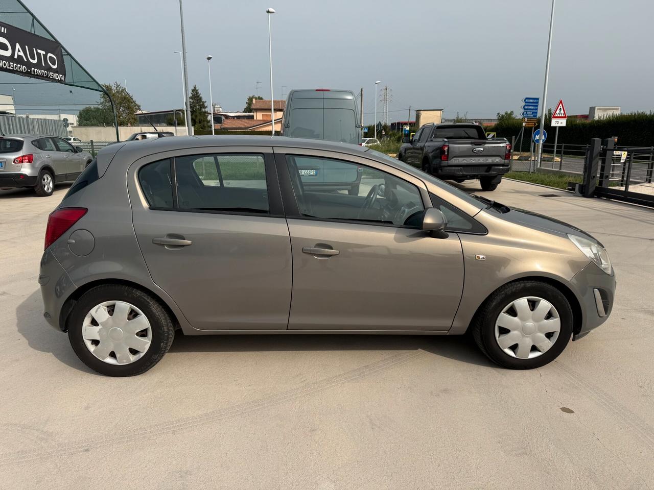 Opel Corsa 1.2 85CV 5 porte GPL-TECH Club