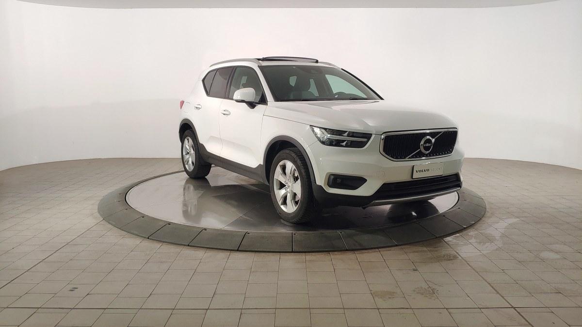 VOLVO Xc40 T2 Geartronic Momentum Pro
