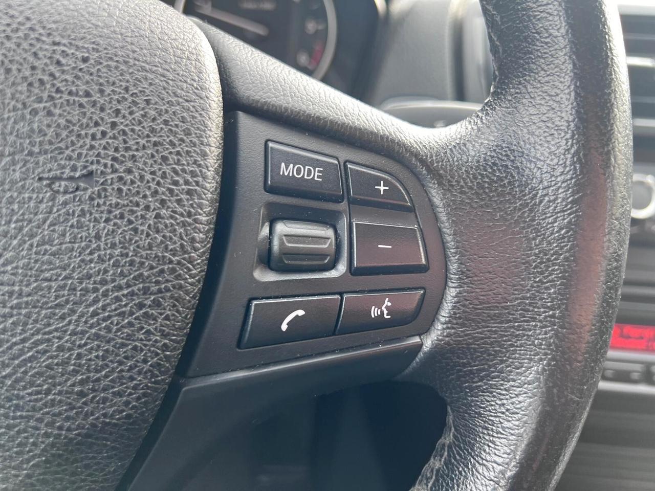 Bmw 114 114d 5p. Unique