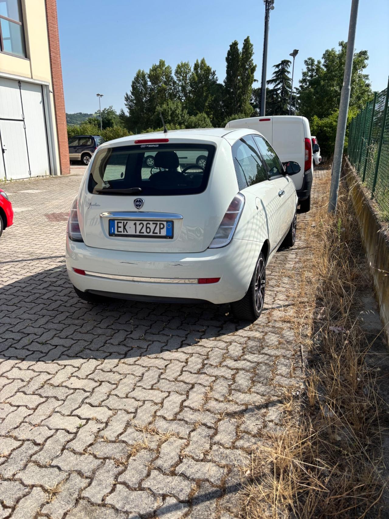 Lancia Ypsilon 1.2 69 CV Diva