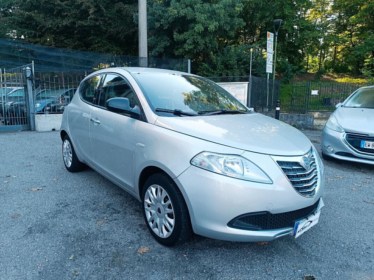 Lancia Ypsilon 1.2 SILVER CON GARANZIA 12 MESI
