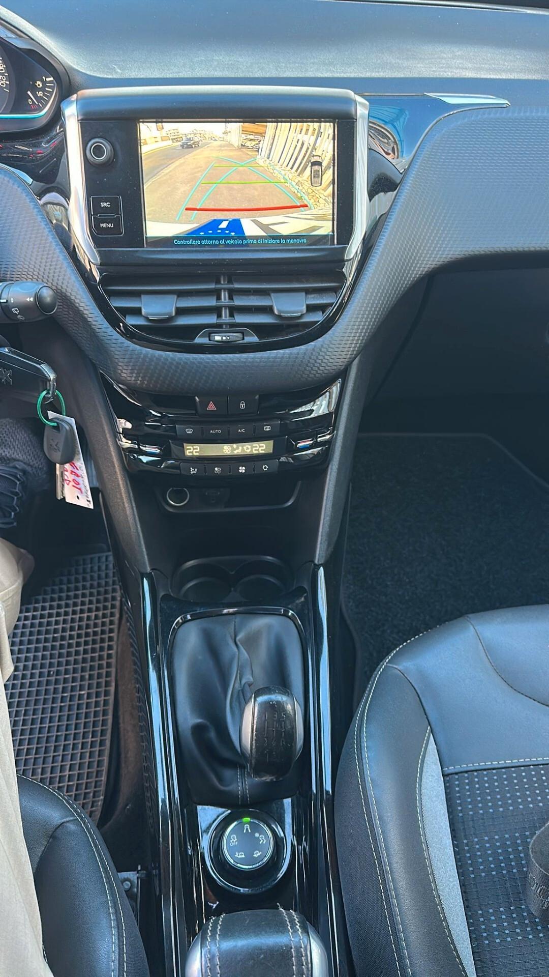 PEUGEOT 2008 NAVIGATORE, TELECAMERA, FULL LED