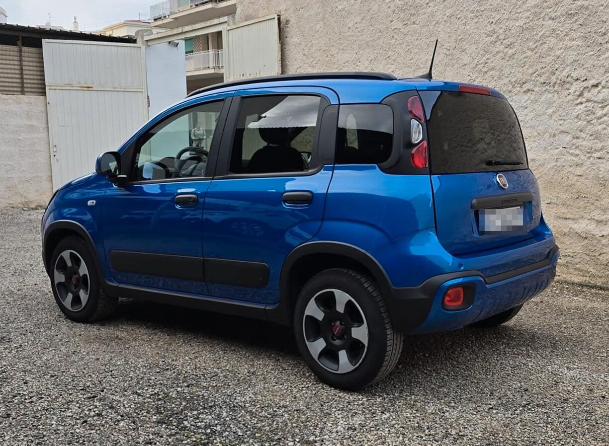 Fiat Panda CROSS 1.0 70CV S&S Hybrid