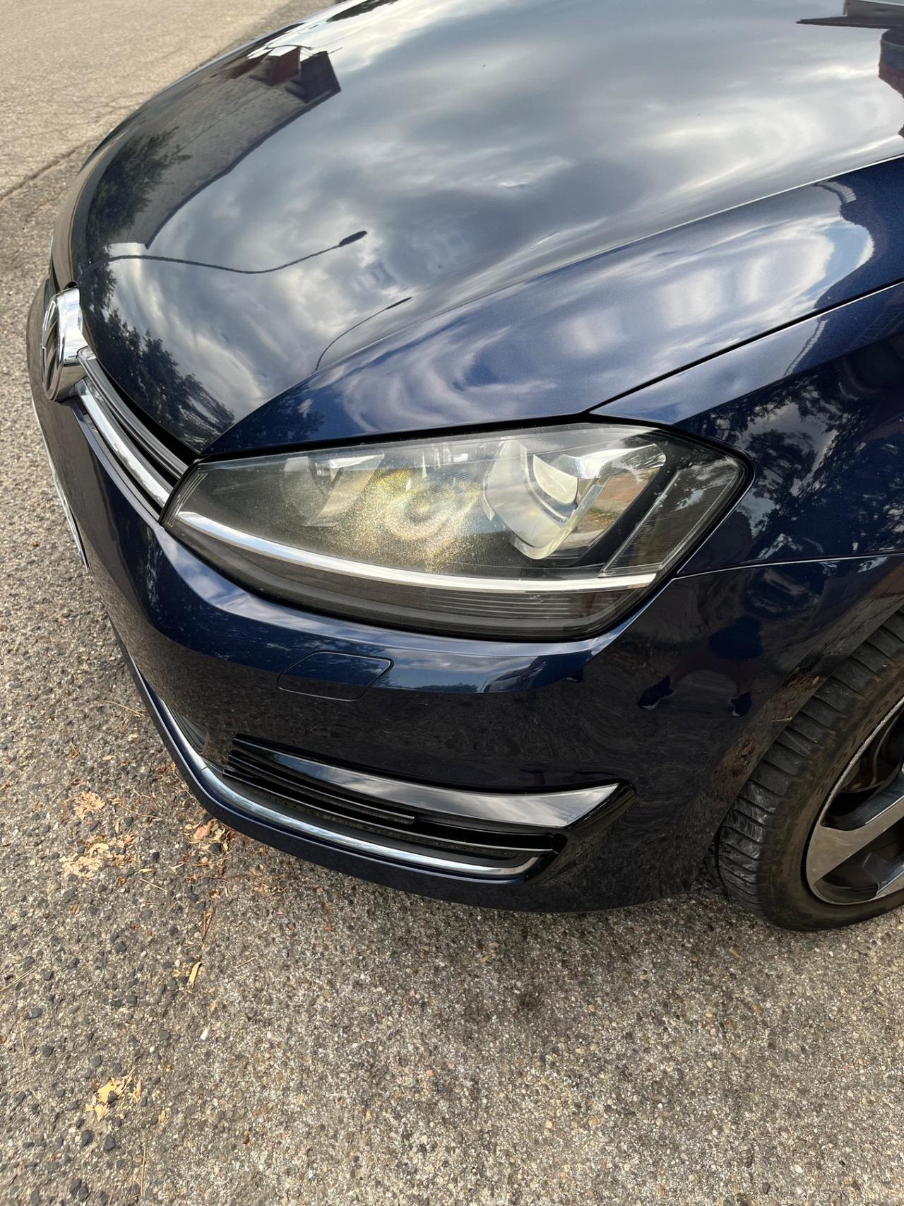 Volkswagen Golf 2.0 TDI 5p. Highline BlueMotion Technology