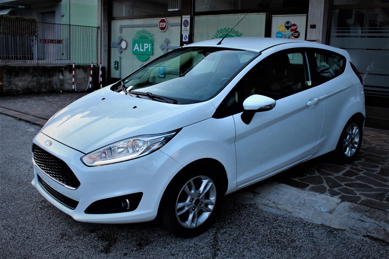 Ford Fiesta 1.5 TDCi 75CV 3 porte Titanium neopatentati