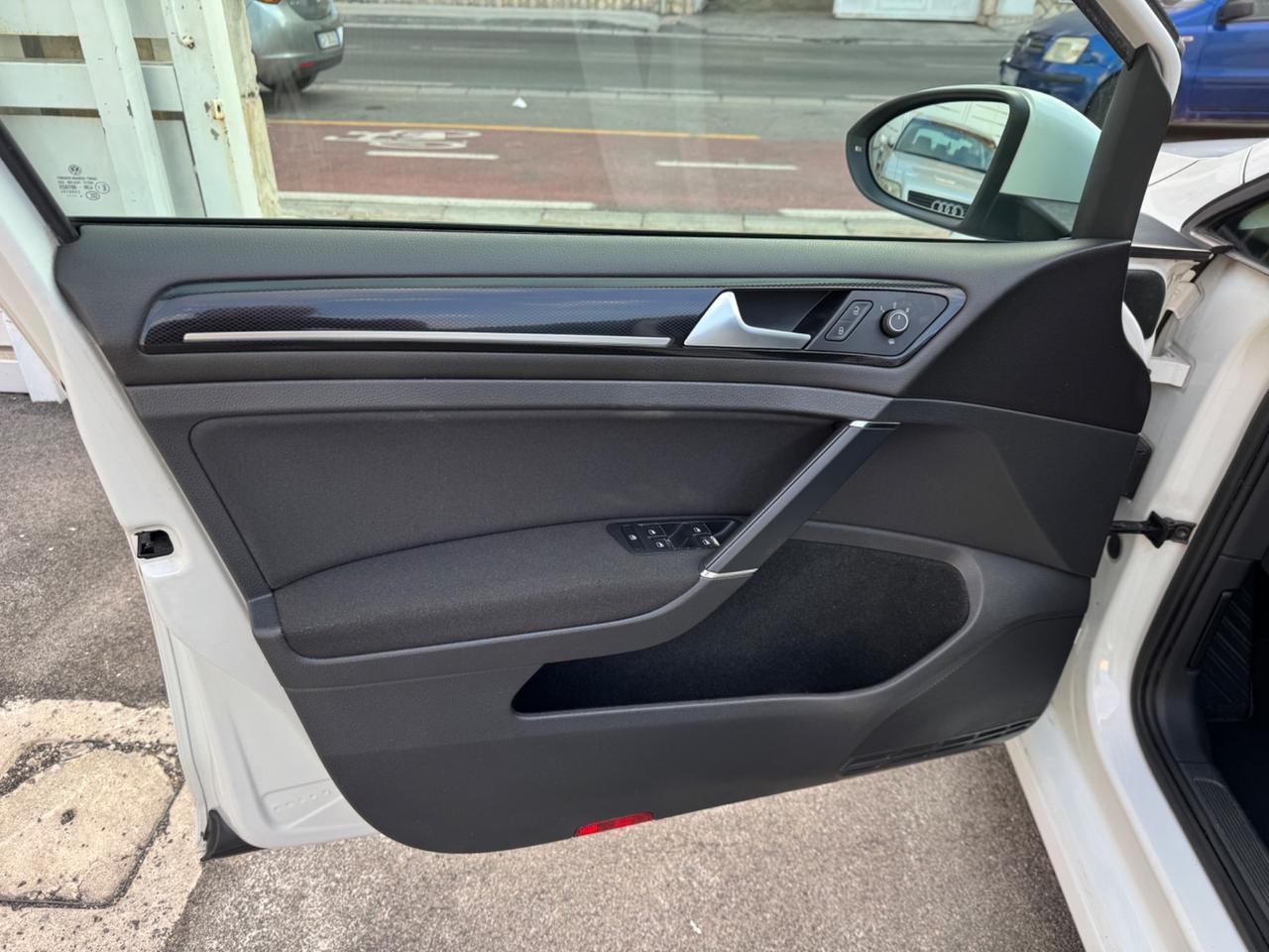 Volkswagen Golf 1.6 DIESEL 110CV Highline 2015