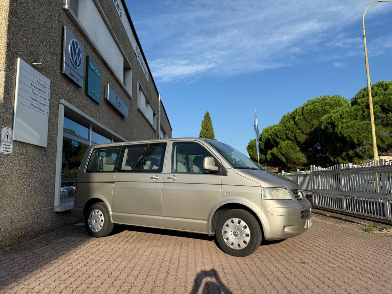 Volkswagen Transporter Caravelle 2.5 TDI/131CV 4MOTION