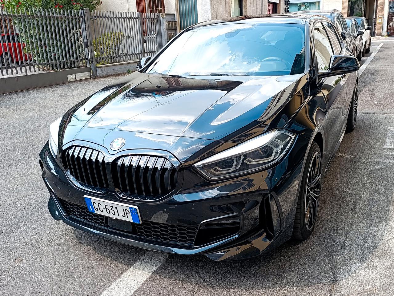 Bmw 116d 5p. Msport aut. F40 ok neopatente