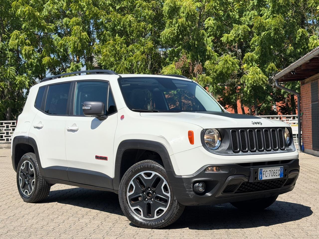 Jeep Renegade 2.0 Mjt 170CV 4WD Active Drive Low Trailhawk