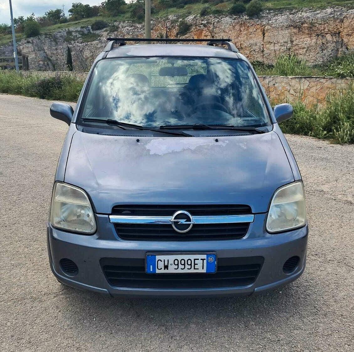Opel Agila 1.2 16V Club