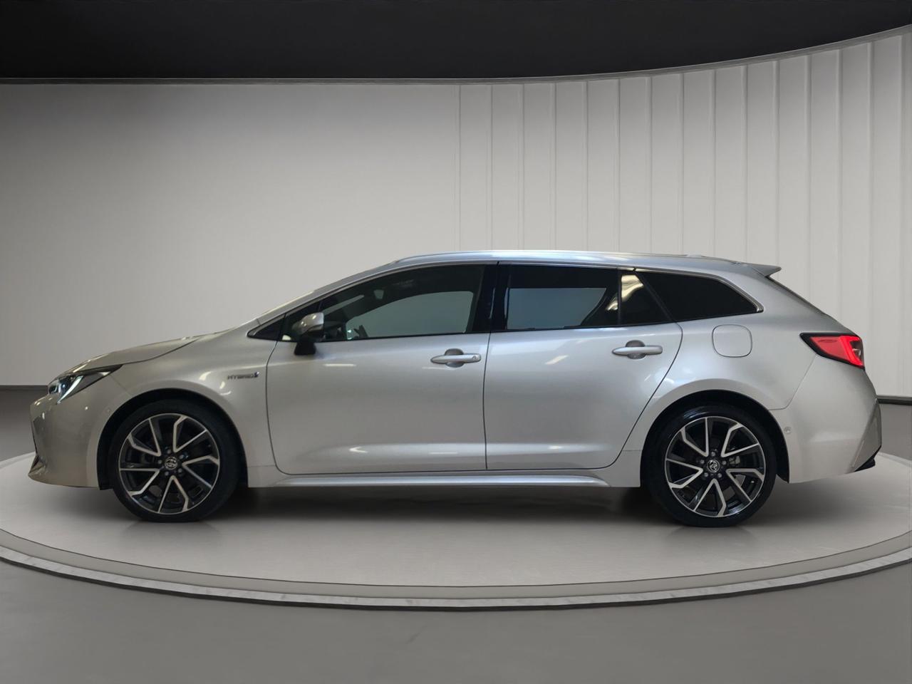 Toyota Corolla Touring Sports 2.0h Lounge cvt