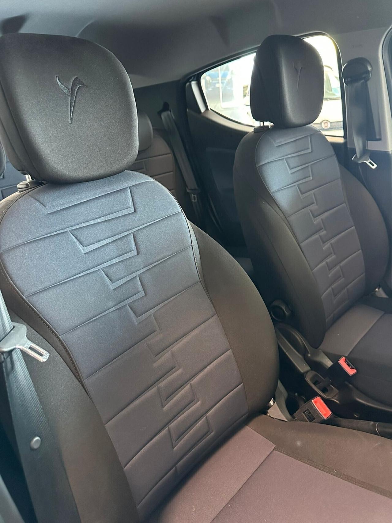Lancia Ypsilon 1.0 Hybrid Platino 2024 FULL OPTIONAL