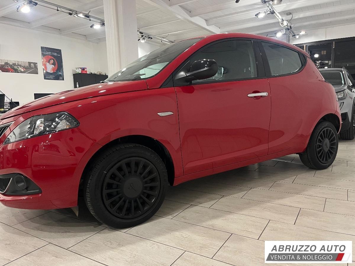 LANCIA Ypsilon 1.0 FireFly 5p.Hybrid UnYca